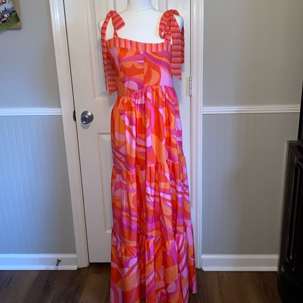 Size large maxi dress